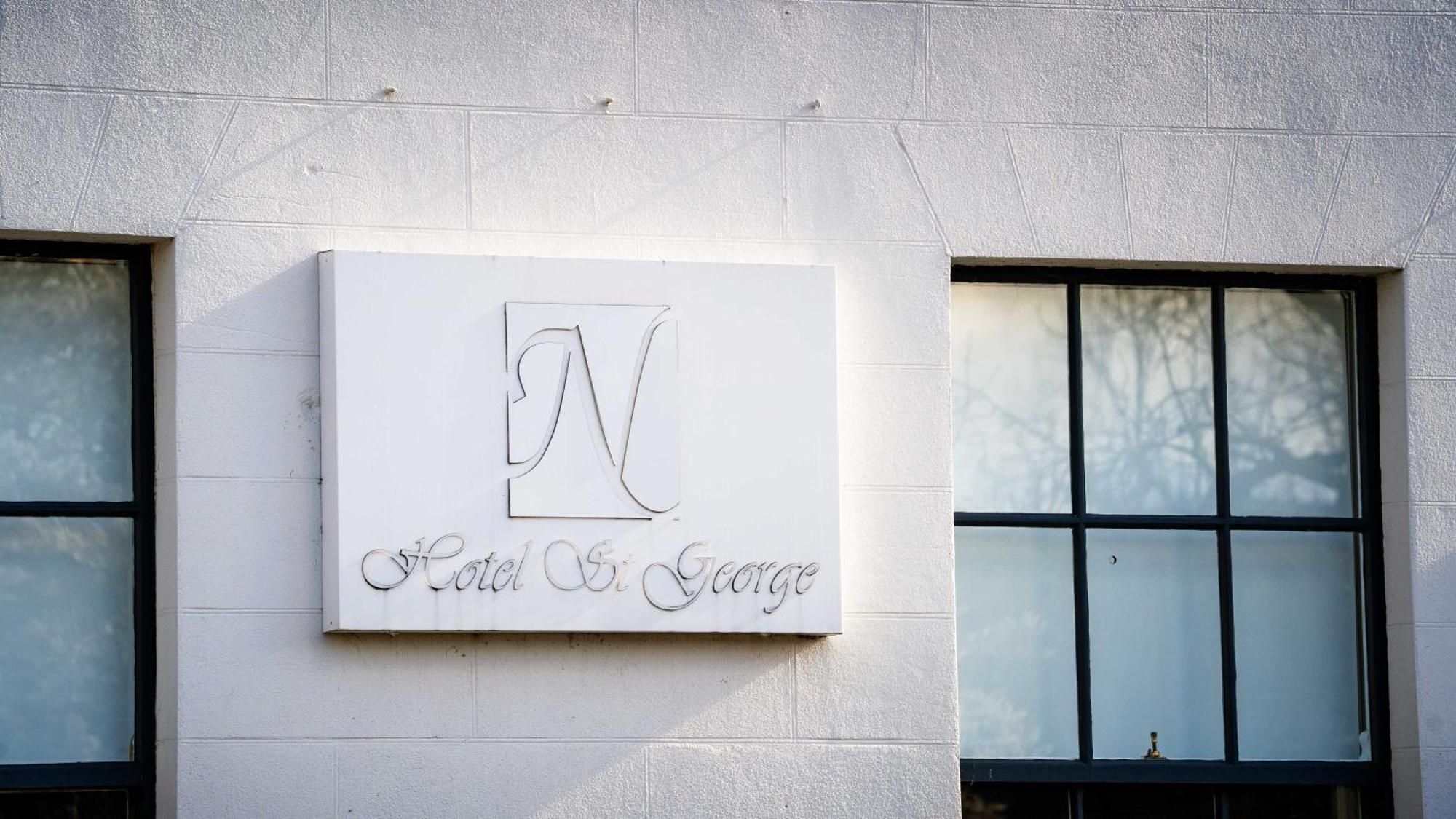 St George By Nina 3* Dublin